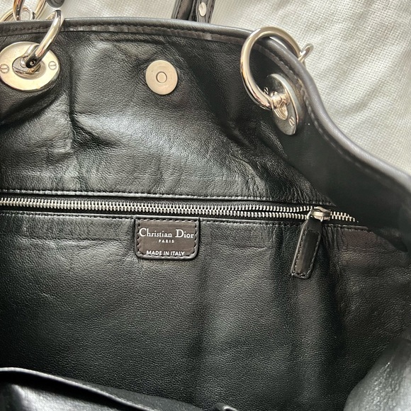 Dior Tote - Picture 13 of 15